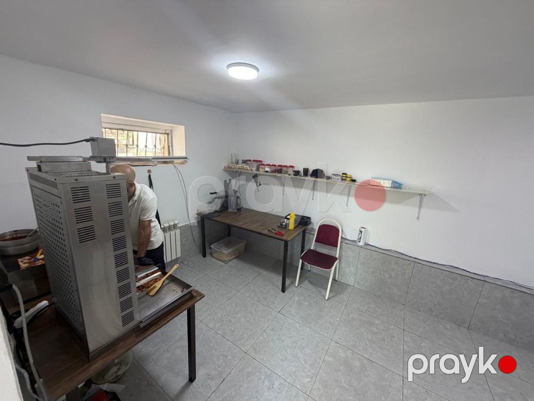 Satılır obyekt 45 m² — Əmlak, Bakı (10)
