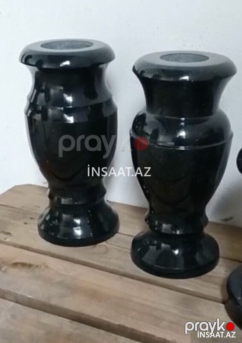 Mermer Topdan — Bakı