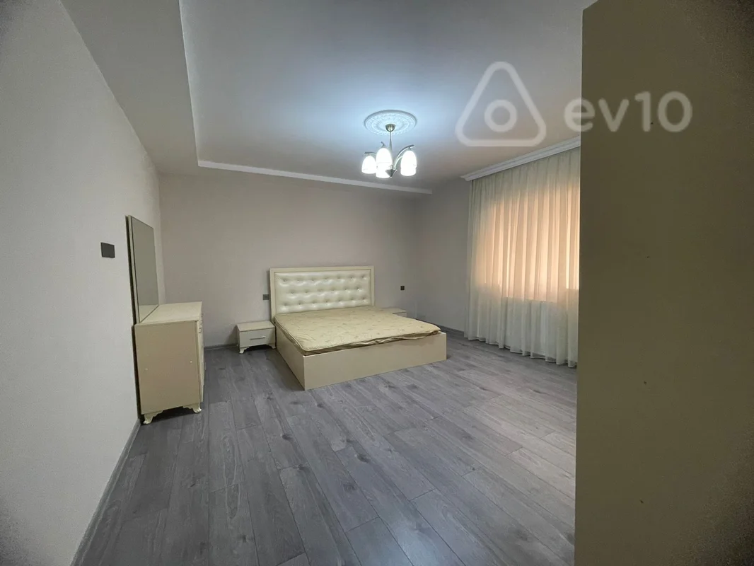5 otaqlı həyət evi, 300 m², Səbail ray. Badamdar qəs. — kirayə — Ev, villa, Bakı (9)