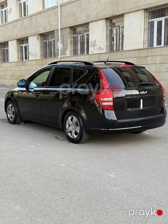 Kia Ceed SW, 1.6 L, 2007 il, 340 000 km — Avtomobillər, Bakı (4)