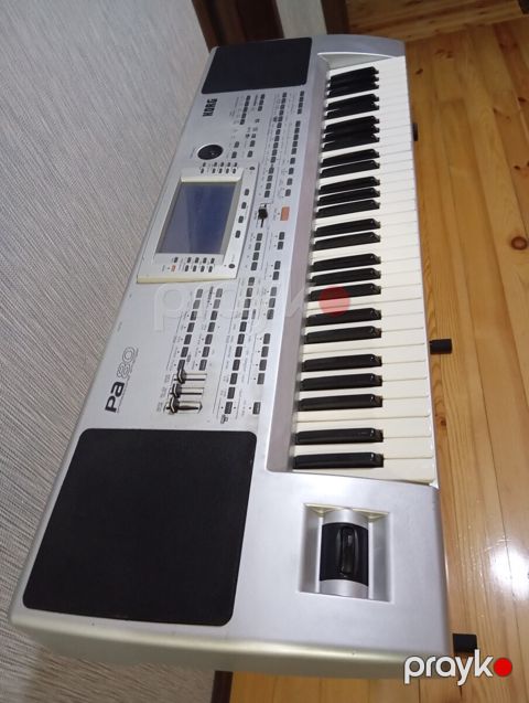 Sintezator Korg Pa 80 — Bakı