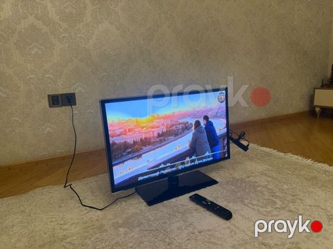 *ZB* *Smart Samsung 82 Ekran* Qiymet *150 azn* ünvan Yasamal — Bakı