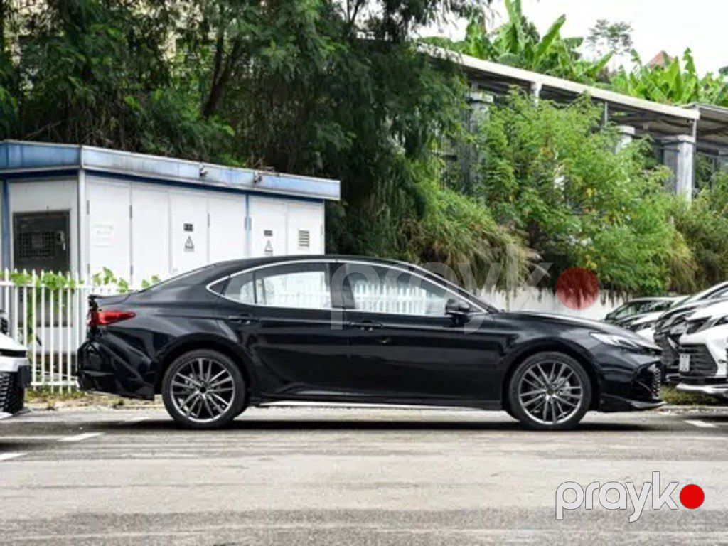 Toyota Camry, 2.0 L, 1 kWh, 2026 il, yeni — Avtomobillər (6)