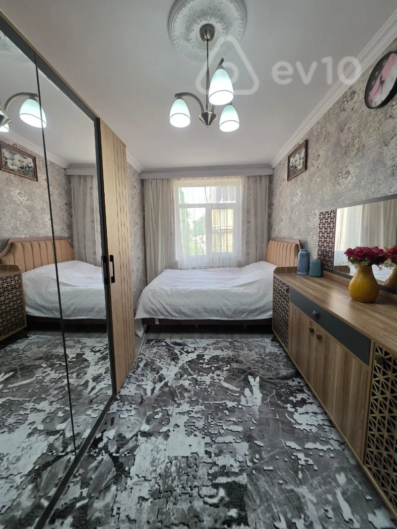 2 otaqlı mənzil, 50 m², Xaqani küç. — kirayə — Mənzil, Bakı (5)