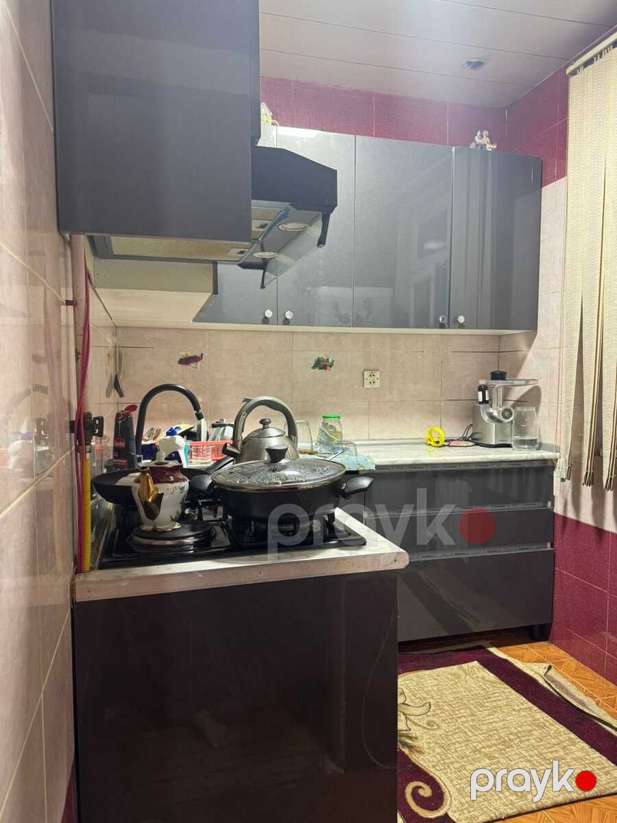 Satılır 2 otaqlı köhnə tikili 58 m² — Mənzil, Bakı (3)