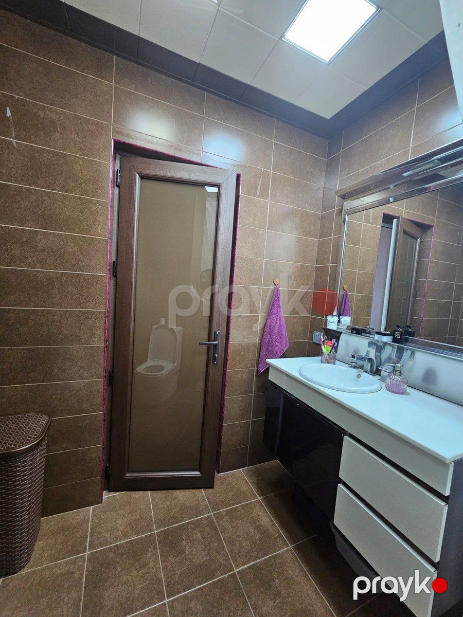 Satılır 4 otaqlı köhnə tikili 110 m² — Mənzil, Bakı (5)