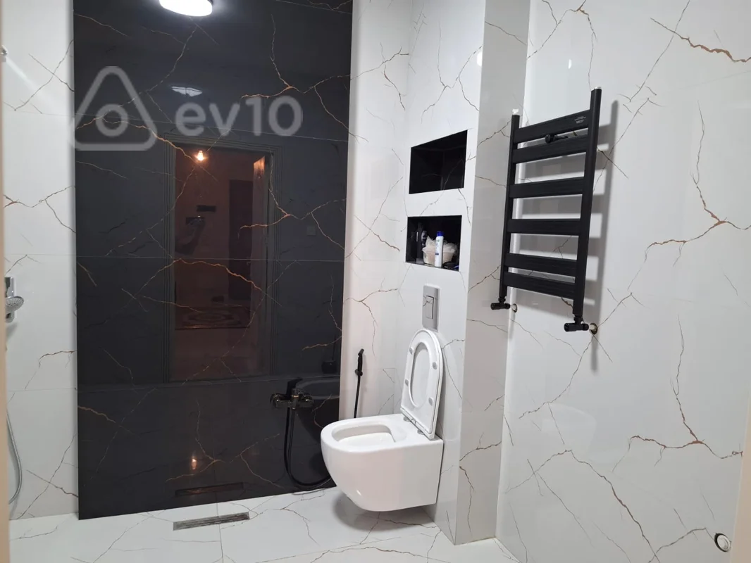 3 otaqlı mənzil, 126 m², Həsən Bəy Zərdabi prospekti — kirayə — Mənzil, Bakı (9)