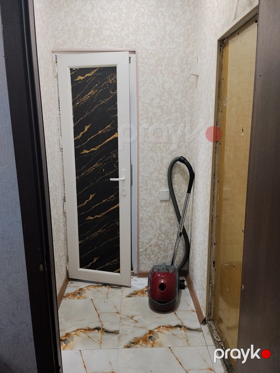 Satılır 2 otaqlı köhnə tikili 40 m² — Mənzil, Bakı (11)