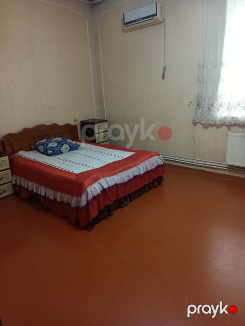 Siyəzən rayonunda geniş həyəti olan 3 otaq 1 mətbəx hamam tualet — Siyəzən