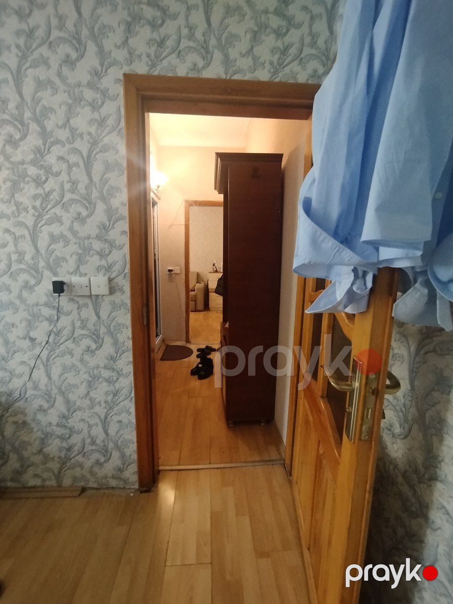 Satılır 2 otaqlı köhnə tikili 60 m² — Mənzil, Bakı (12)