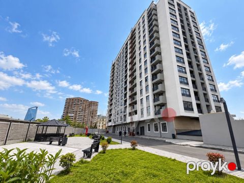 Satılır 4 otaqlı yeni tikili 185 m² — Bakı