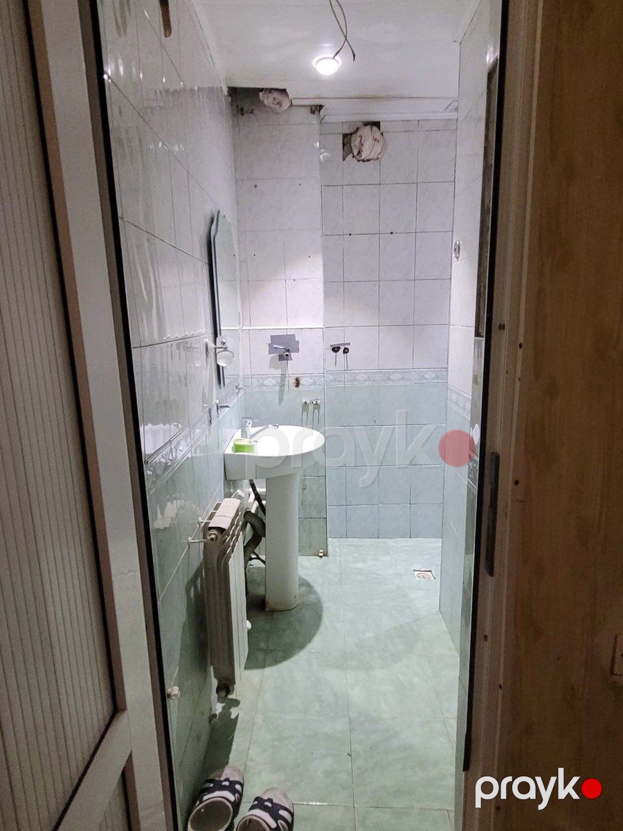 Satılır 2 otaqlı köhnə tikili 42 m² — Mənzil, Bakı (9)