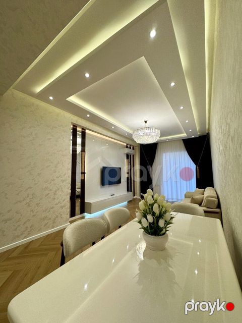 Satılır 3 otaqlı yeni tikili 110 m² — Bakı