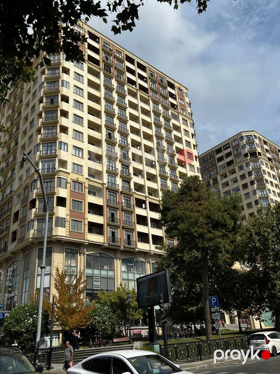 Satılır 3 otaqlı yeni tikili 130 m² — Mənzil, Bakı (2)