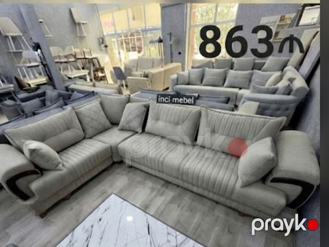 Yeni, Künc divan — Bakı