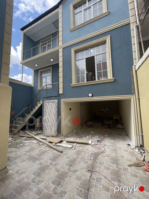 Satılır 5 otaqlı həyət evi/bağ evi 180 m² — Xırdalan