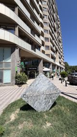 Satılır 3 otaqlı yeni tikili 170 m² — Ruslan