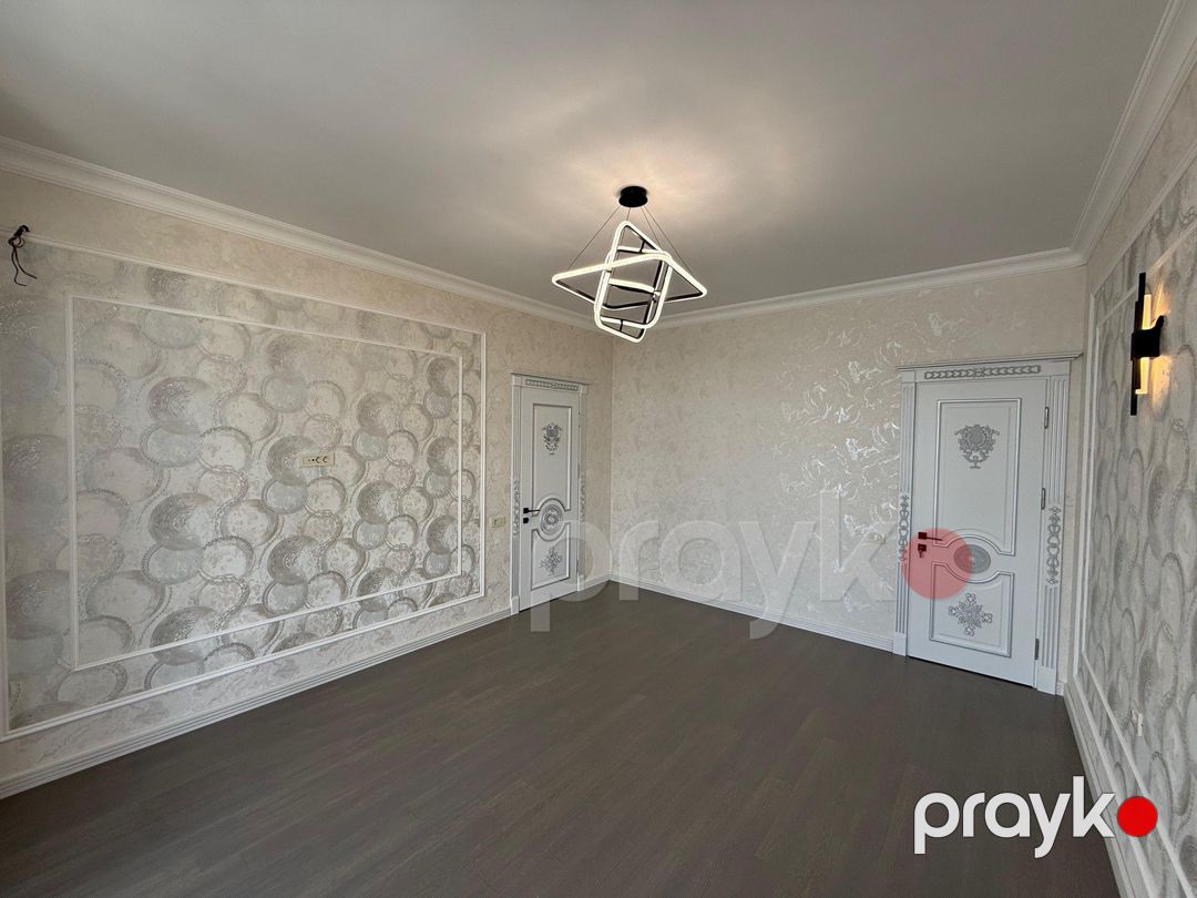 Satılır 4 otaqlı həyət evi/bağ evi 270 m² — Ev, villa, Bakı (11)