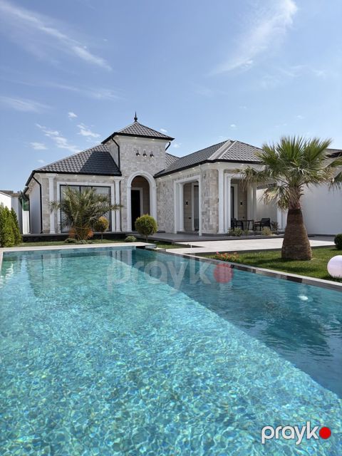 Satılır 5 otaqlı həyət evi/bağ evi 200 m² — Bakı