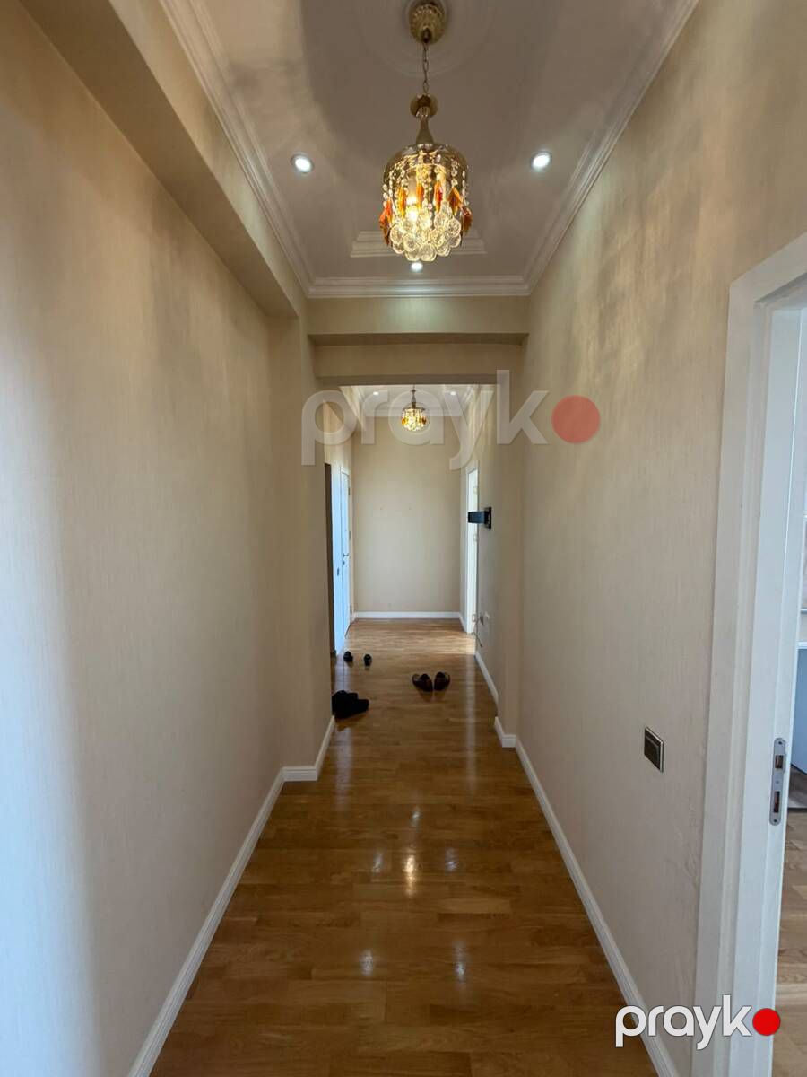 Satılır 2 otaqlı köhnə tikili 74 m² — Mənzil, Bakı (9)