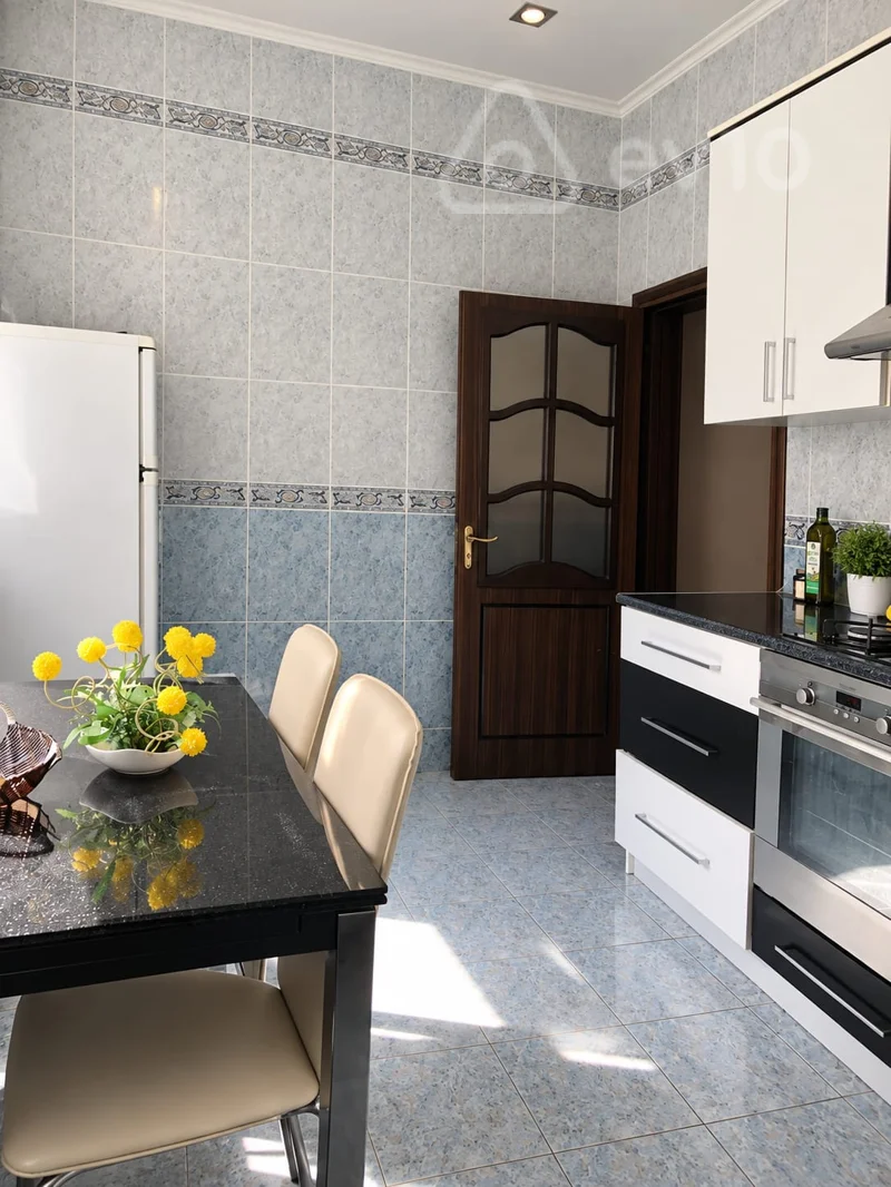 3 otaqlı mənzil, 105 m², M. Naxçıvani küçəsi — kirayə — Mənzil, Bakı (7)