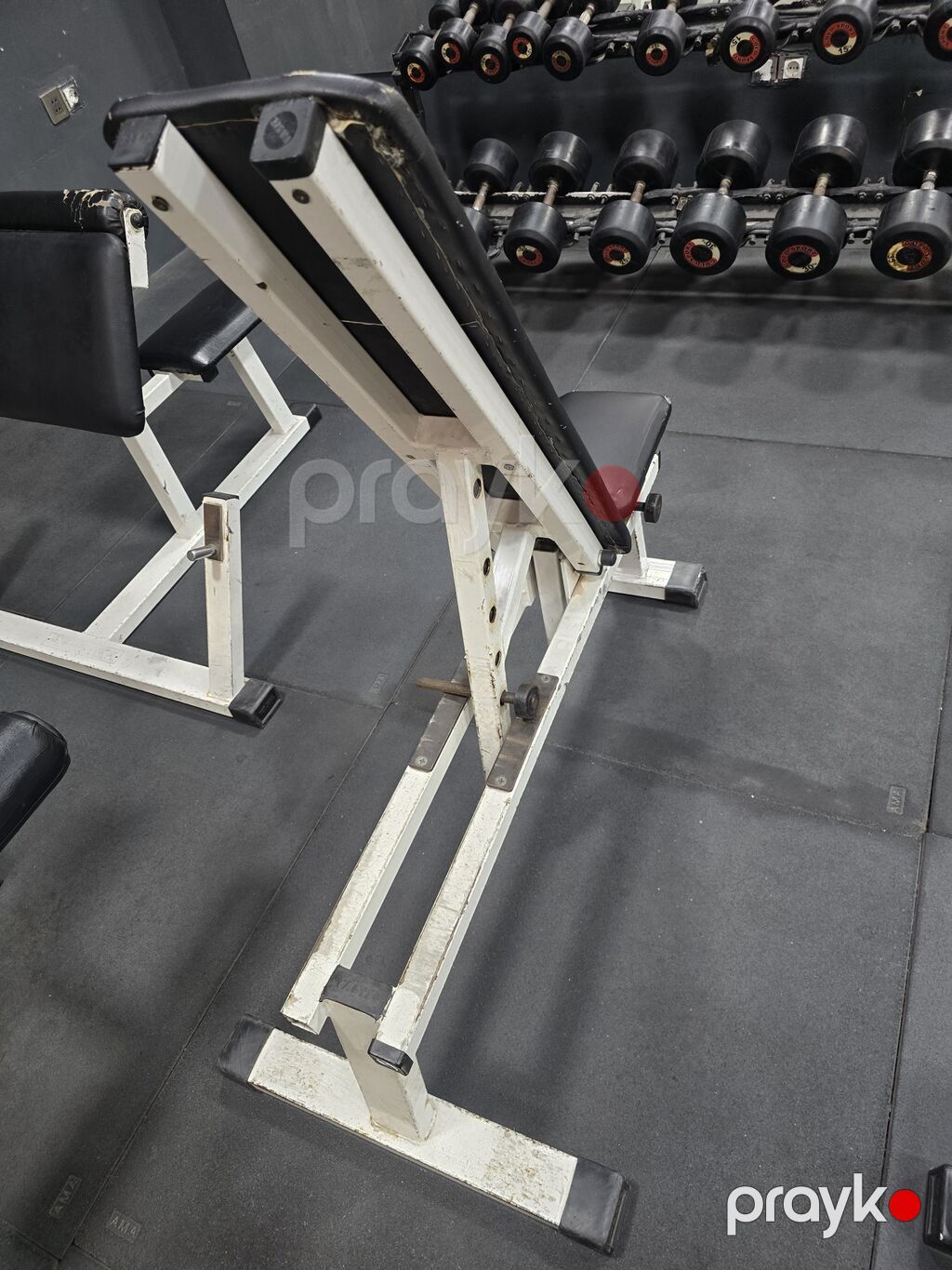 Wasl gymin Skamya 90 derecede etmek.olur. Tənzimlənən idman skamyası — Digər simulyatorlar, Bakı (3)