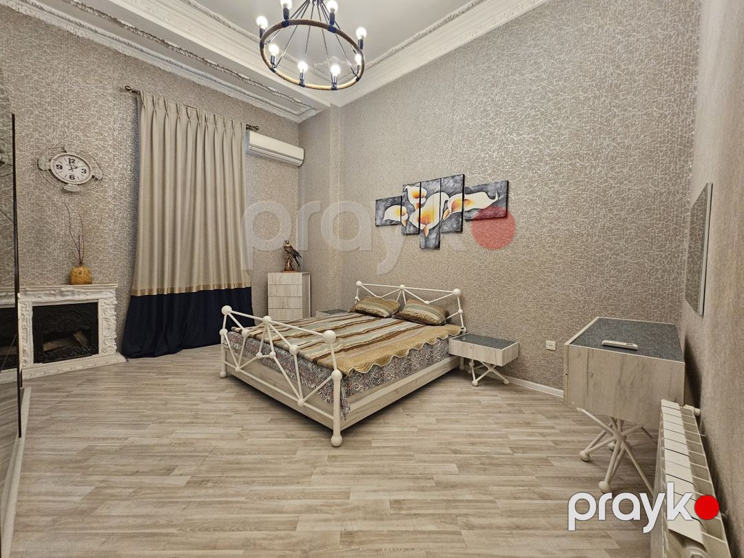 2-otaqlı mənzil kirayə verilir, İstiqlaliyyət küç., 102 m² — Mənzil, Bakı (5)