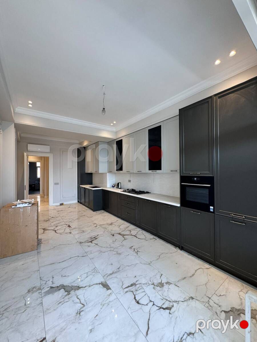 Satılır 5 otaqlı yeni tikili 296 m² — Mənzil, Bakı (10)