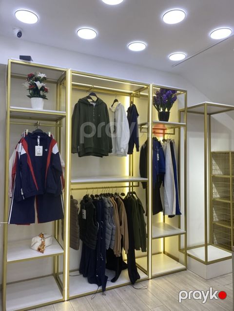 Qızıl çərçivəli modul vitrin-stend sistemi - Mağaza, butik və — Bakı