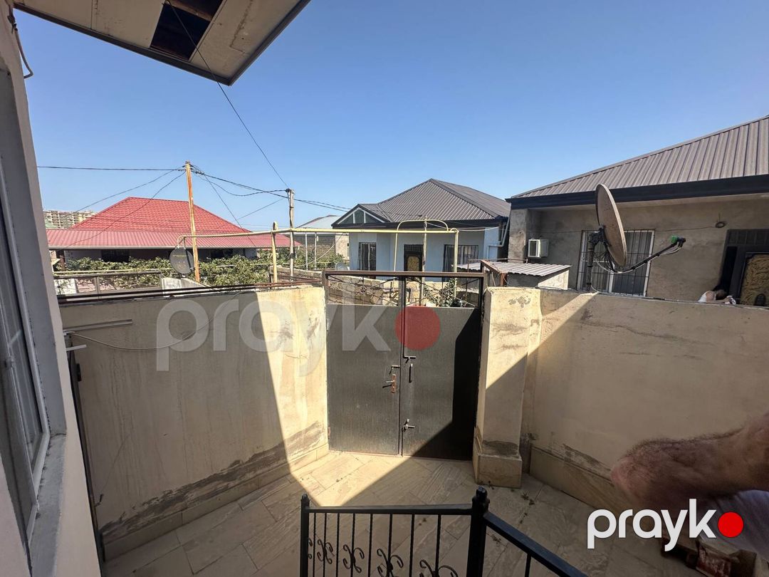 Satılır 3 otaqlı həyət evi/bağ evi 90 m² — Ev, villa, Bakı (2)