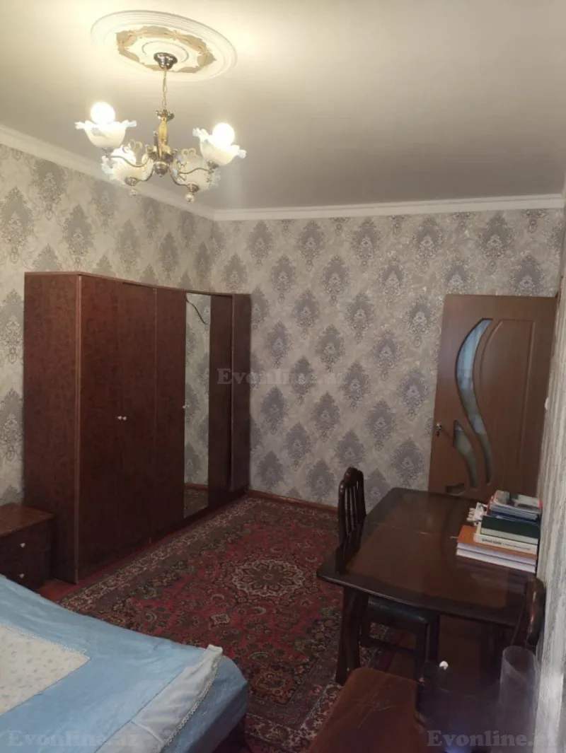 Satılır 3 otaqlı Mənzil Köhnə tikili 80 m² Bakı, Xətai r., Həzi Aslanov m — Mənzil, Bakı (4)