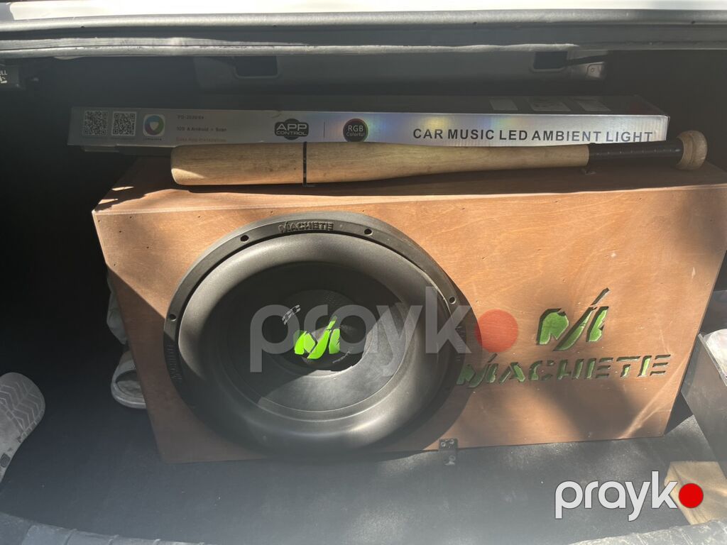 Hyundai Elantra sedan – ağ mirvari Barter nivaya ustunluk. Verilir — Avtomobillər, Bakı (8)