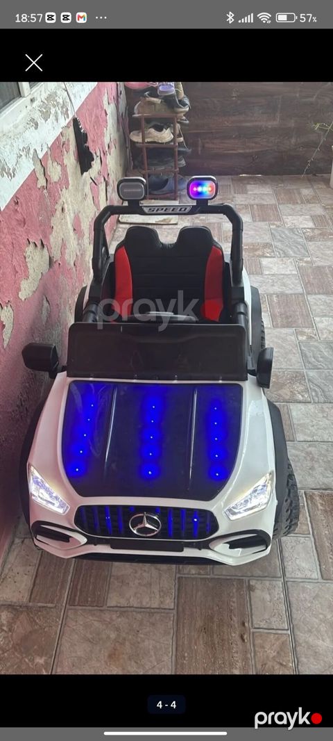 Uşaqlar üçün elektrikli minik maşını -tecılı satılır heç bir prabelim — Bakı