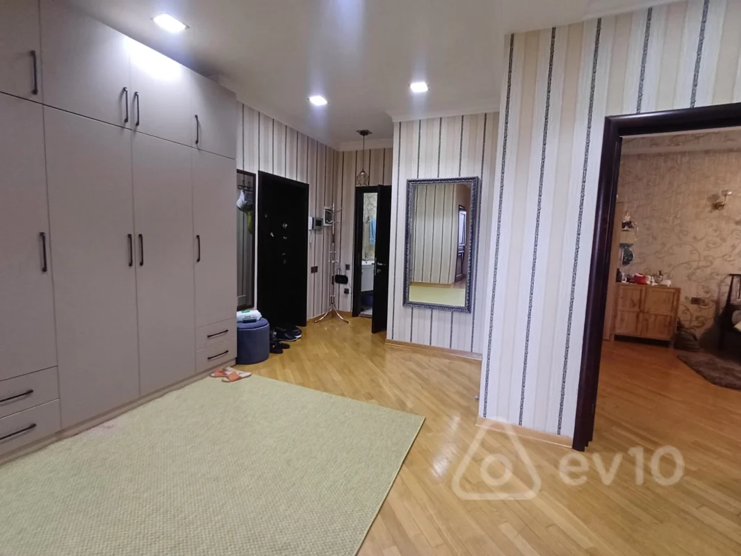 3 otaqlı mənzil, 123 m², Azər Əliyev küçəsi — Mənzil, Bakı (4)