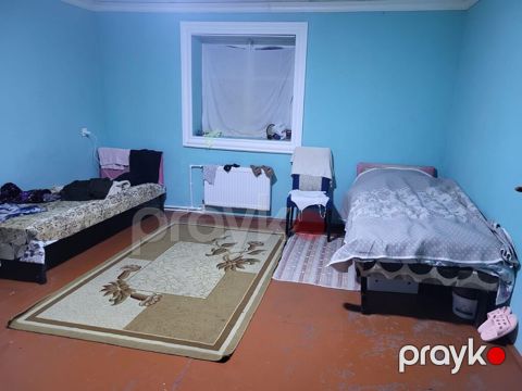 Geniş bir otaqlı kirayə mənzil təqdim olunur. - Plan: 1 otaq, ayrıca — Bakı