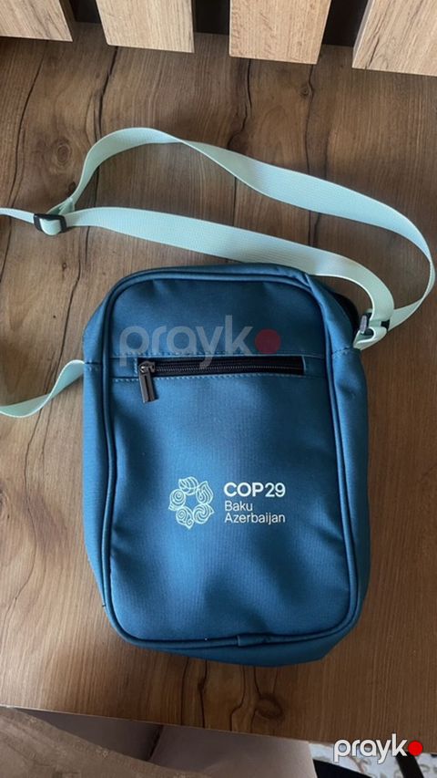 COP29 Baku Azerbaijan temalı çiyin çantası - Rəng: dəniz mavisi — Bakı