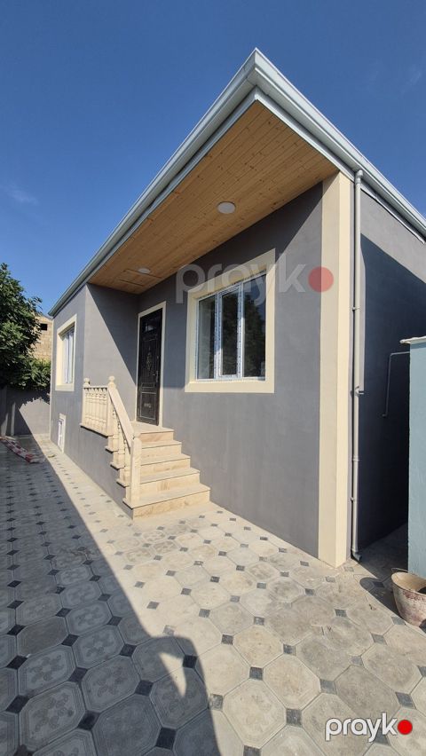 Satılır 3 otaqlı həyət evi/bağ evi 90 m² — Bakı