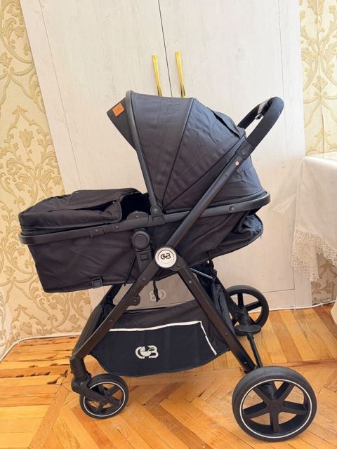 Uşaq arabası — Strollers