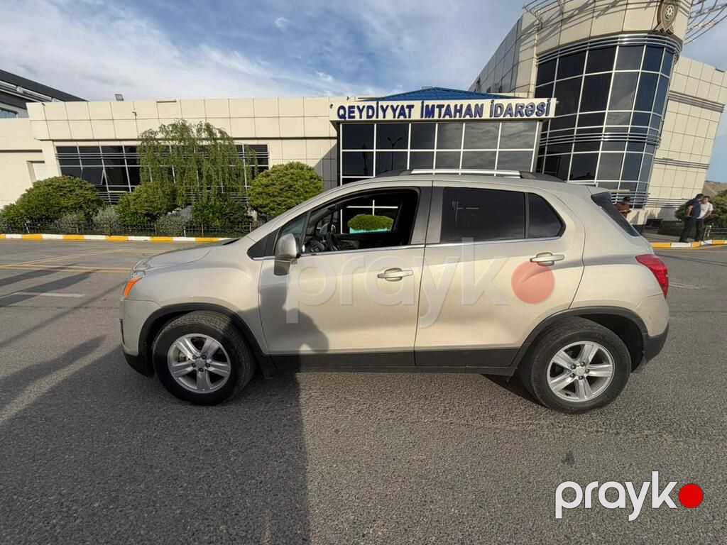 Chevrolet Trax, 1.4 L, 2016 il, 170 000 km — Avtomobillər, Bakı (3)