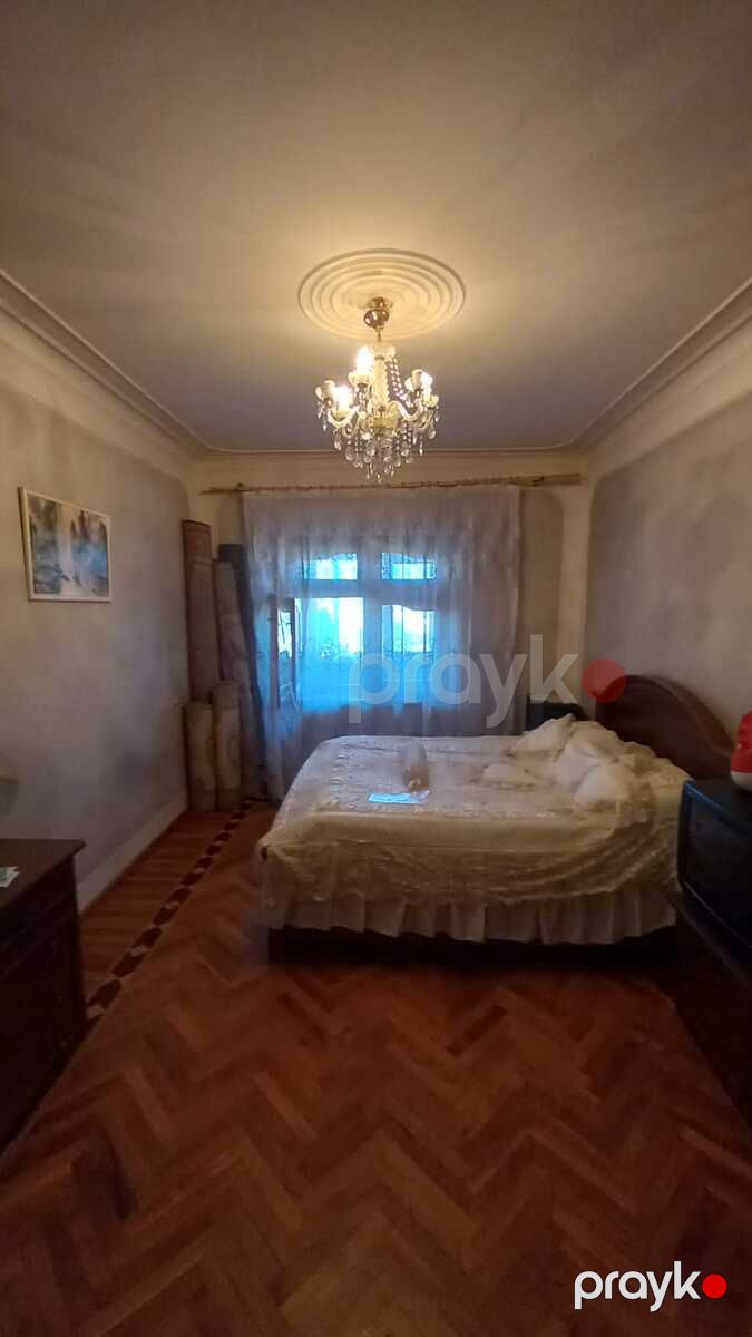 Satılır 4 otaqlı köhnə tikili 100 m² — Mənzil, Bakı (8)
