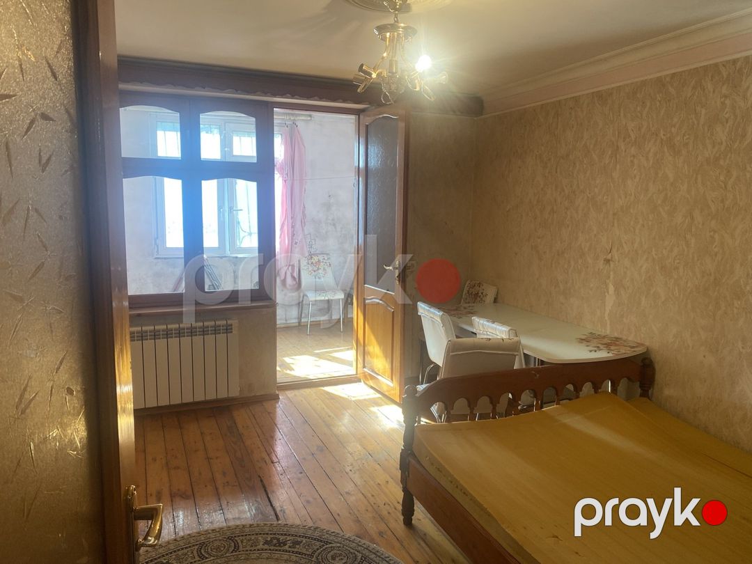 Satılır 2 otaqlı köhnə tikili 50 m² — Mənzil, Bakı (9)