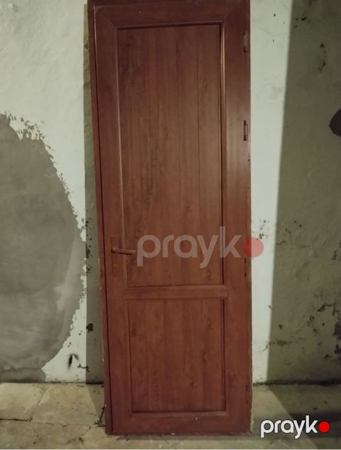 Plastik qapi 230/80sm 80azn Bileceri 8187 leli — Digah