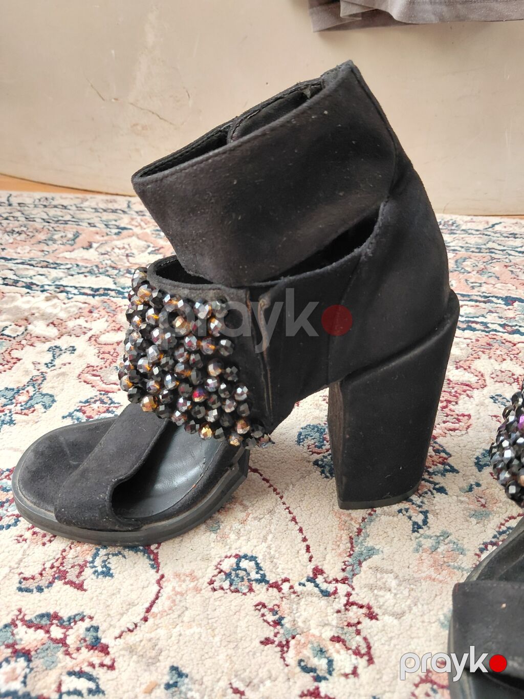 Qadın ayaqqabısı – sandal tipli, qalın hündür dabanlı, açıq burunlu — Sandal, Bakı (2)