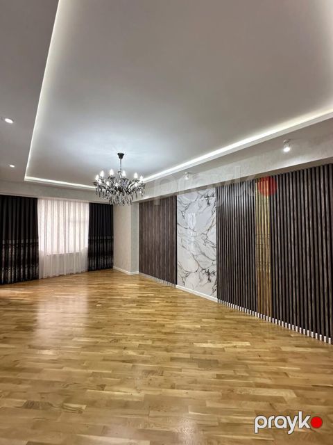 Satılır 4 otaqlı yeni tikili 156 m² — Bakı