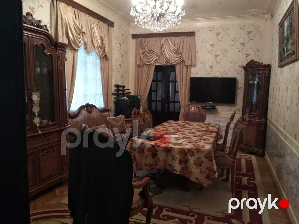 Satılır 5 otaqlı köhnə tikili 120 m² — Mənzil, Bakı (2)