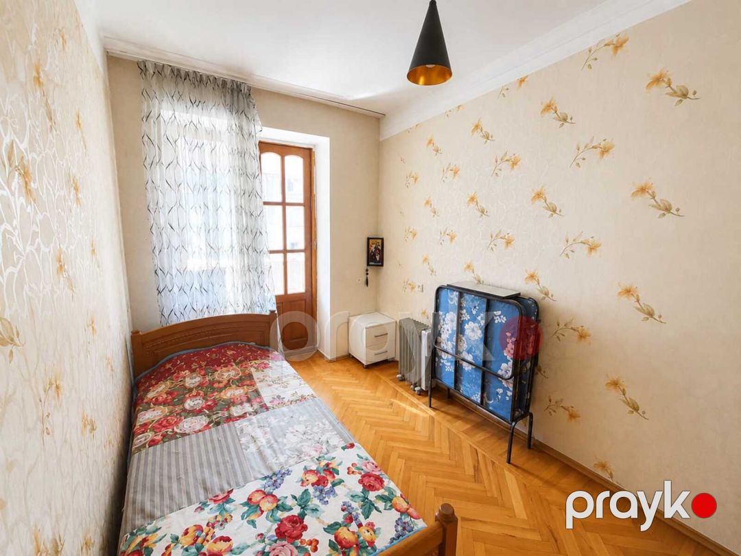 Satılır 5 otaqlı köhnə tikili 165 m² — Mənzil, Bakı (12)