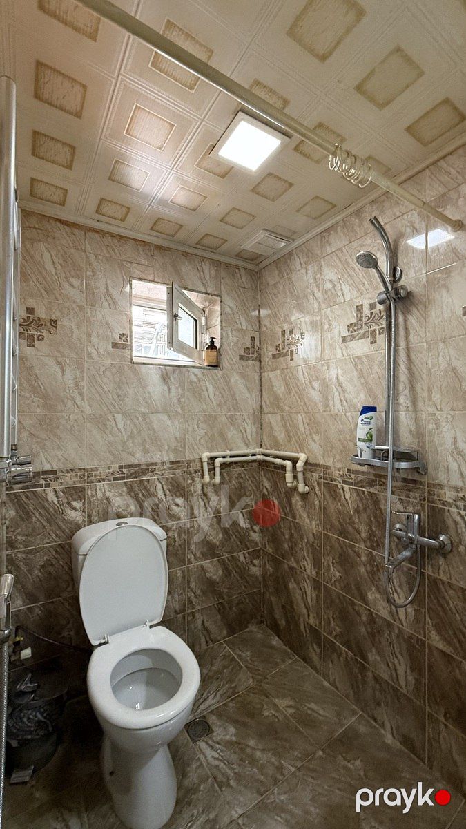 İcarəyə verilir 2 otaqlı köhnə tikili 63 m² — Mənzil, Bakı (12)
