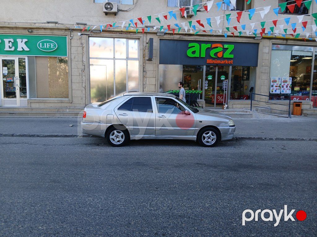 Chery Amulet (A15), 1.6 L, 2007 il, 370 000 km — Avtomobillər, Bakı (4)