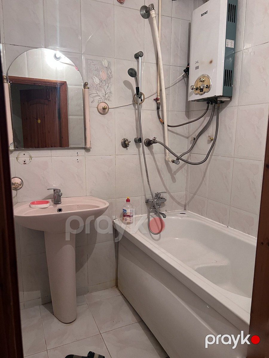 Satılır 3 otaqlı köhnə tikili 80 m² — Mənzil, Bakı (11)