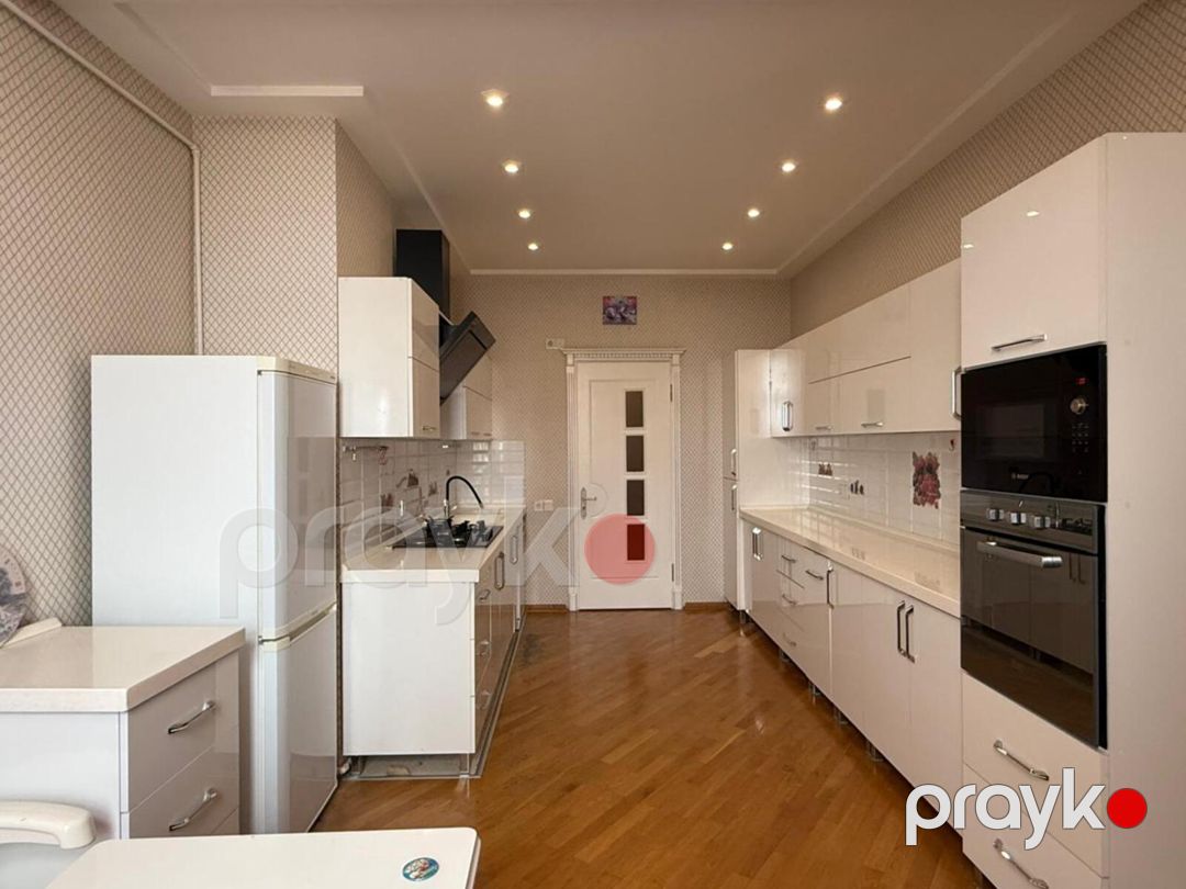 İcarəyə verilir 3 otaqlı yeni tikili 160 m² — Mənzil, Bakı (9)